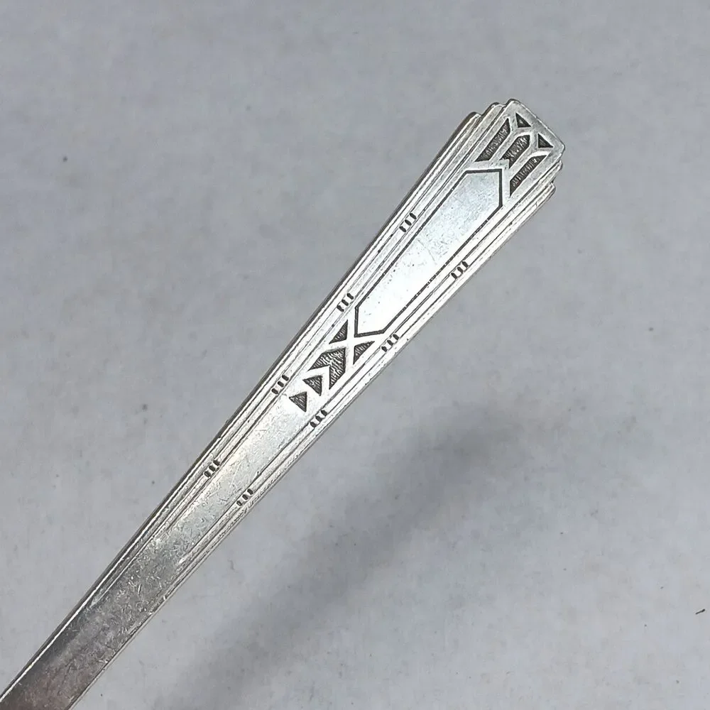 Vtg Oneida Community Friendship Medality Flat Handle Butter Spreader-Tudor Plate